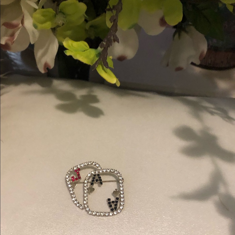 Ace jack cards ♦️ Swarovski crystal pin